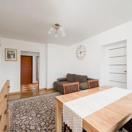 Appartement Okopowa Comfort By Bookinghost